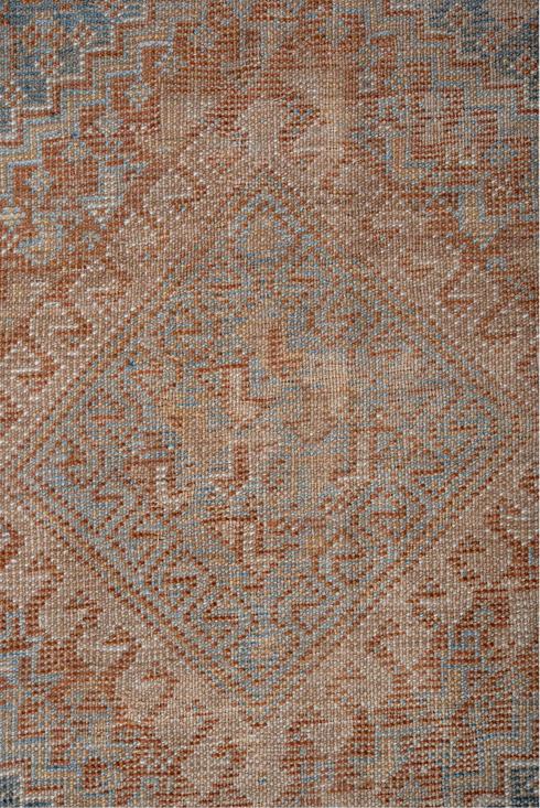 Antique Shiraz Area Rug (6' x 9')